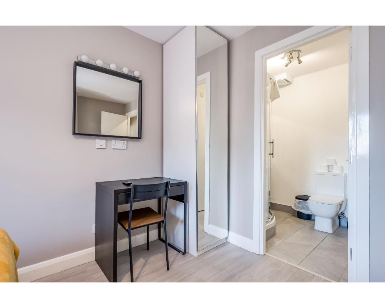 Central Belfast Apartments: Citygate Стая снимка