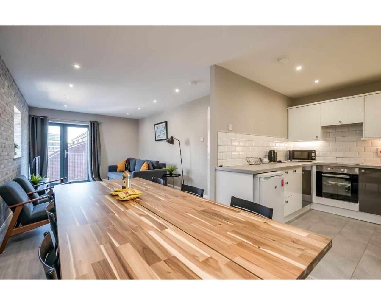Central Belfast Apartments: Citygate Екстериор снимка