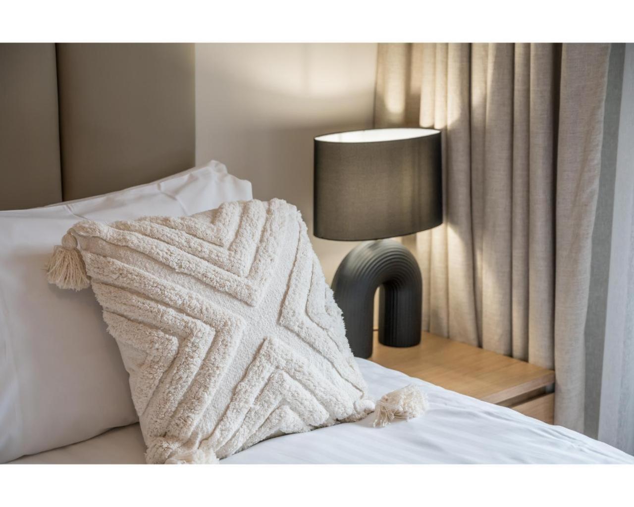 Central Belfast Apartments: Citygate Стая снимка